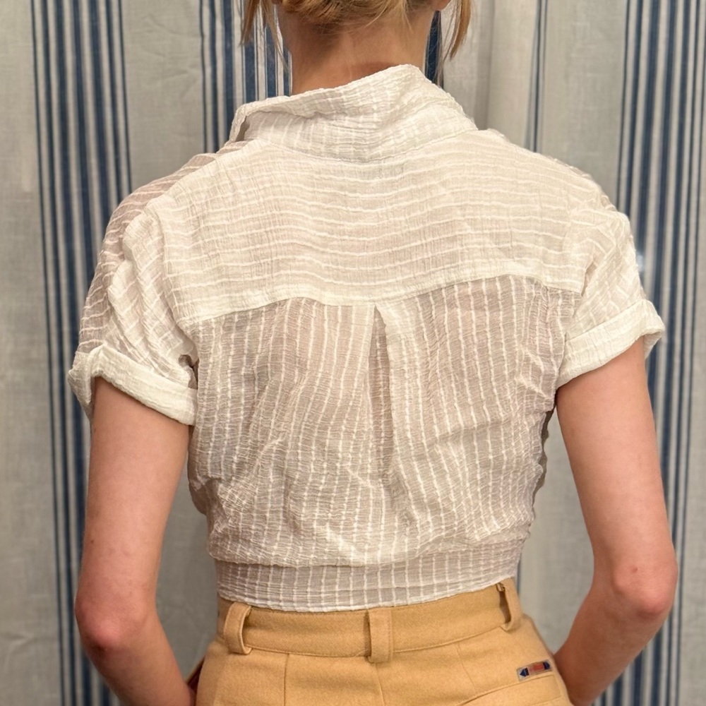 Elegant White Button-Down Tie-Front Shirt - Picture 3 of 4